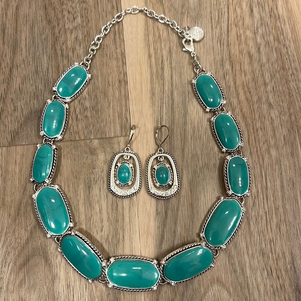 Dana Buchman Blue Green Faux Stone Rhinestone Accent Necklace and Earrings Set